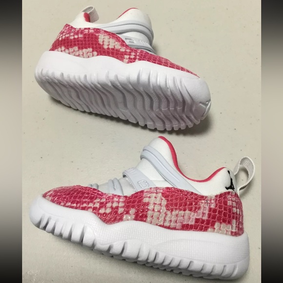 AIR JORDAN 11 RETRO LITTLE FLEX TD "WATERMELON" INFANT SZ. 4c BQ7104-106 - Picture 9 of 11